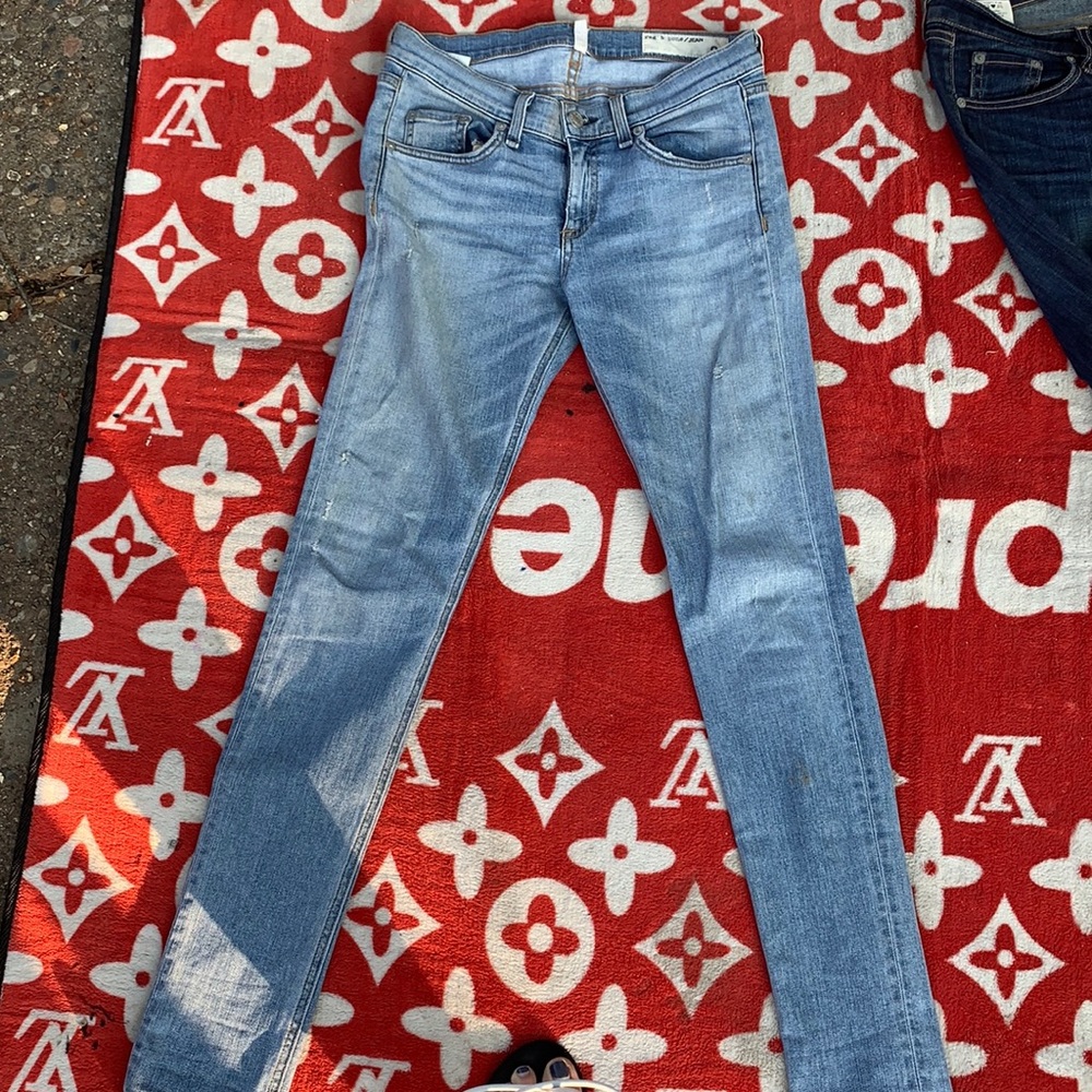 Rag & Bone Size 26 skinny jeans in Harbour.